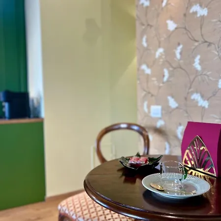 Da Pardis Via Broseta Guest house