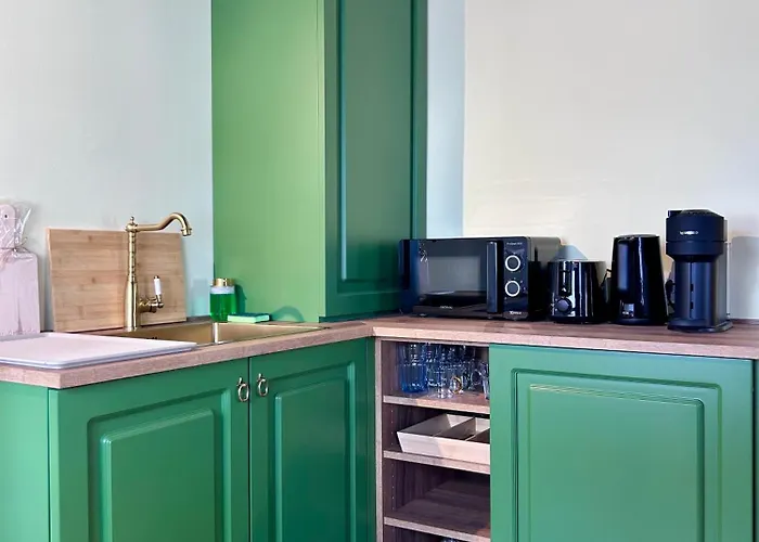 Da Pardis Via Broseta Guest house 3*