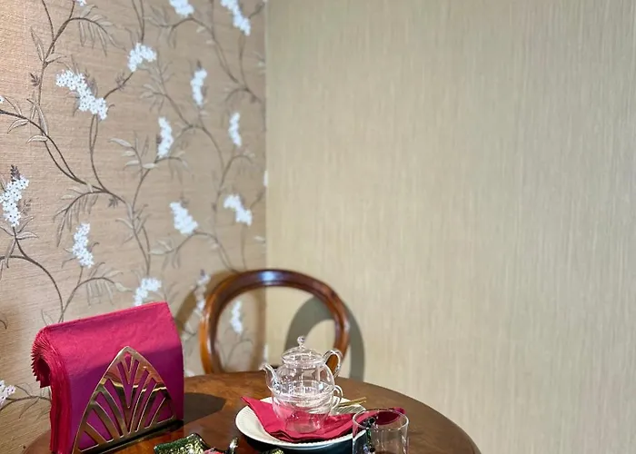 Da Pardis Via Broseta Guest house 3*