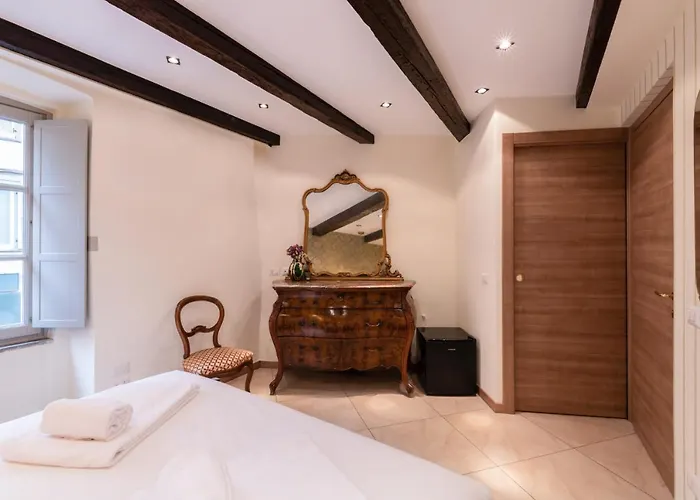 Da Pardis Via Broseta 3*