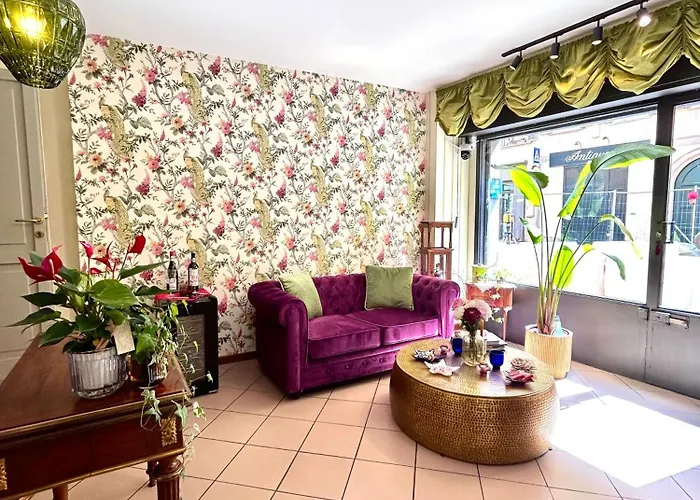 Da Pardis Via Broseta Πανσιόν 3*